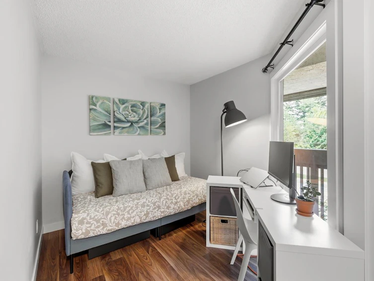 306-1561 Vidal Street, Surrey, BC, V4B 5A7 - 8
