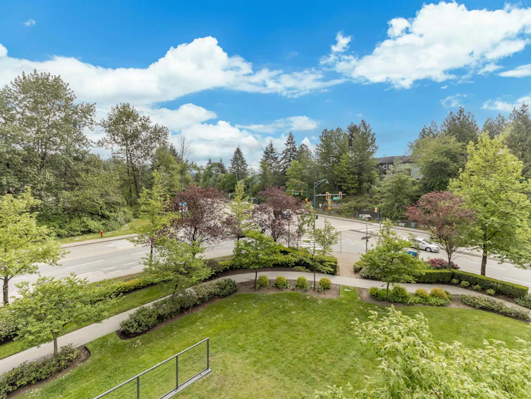 302-288 Ungless Way, Port Moody, BC, V3H 0C9