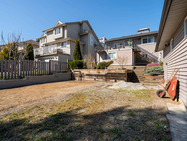 1056 Dansey Avenue, Coquitlam, BC, V3K 3H3 - 26