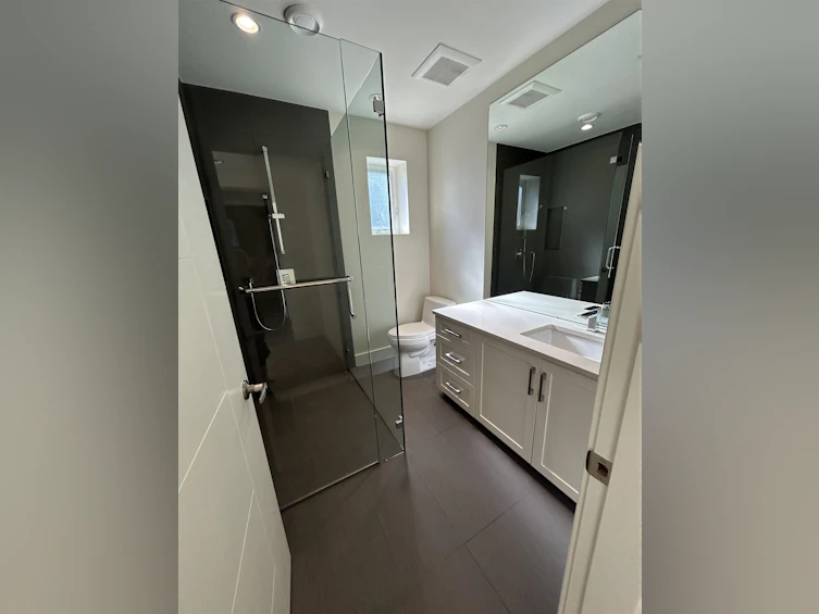 1056 Dansey Avenue, Coquitlam, BC, V3K 3H3 - 34