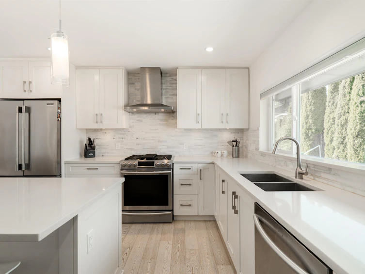 1056 Dansey Avenue, Coquitlam, BC, V3K 3H3