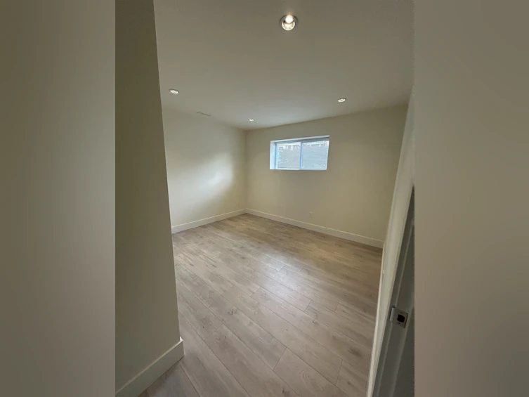 1056 Dansey Avenue, Coquitlam, BC, V3K 3H3 - 30