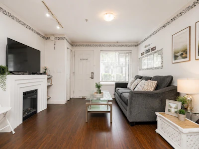 103-13958 108 Avenue - 4