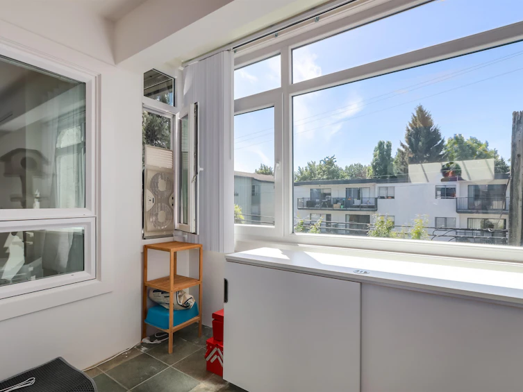 311-1420 E 8th Avenue, Vancouver, BC, V5N 1T4 - 9