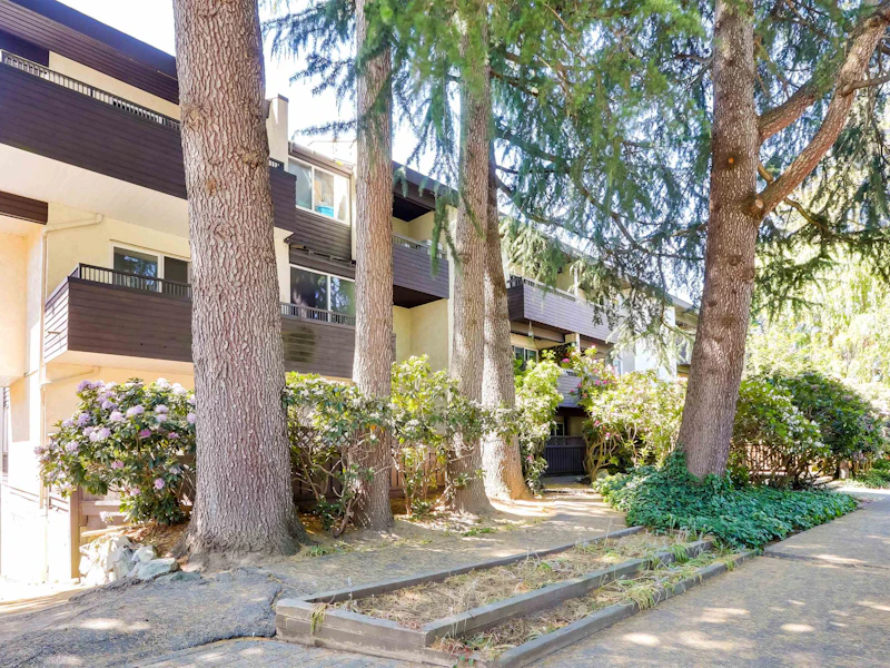311 - 1420 E 8th Avenue, Vancouver BC V5N 1T4