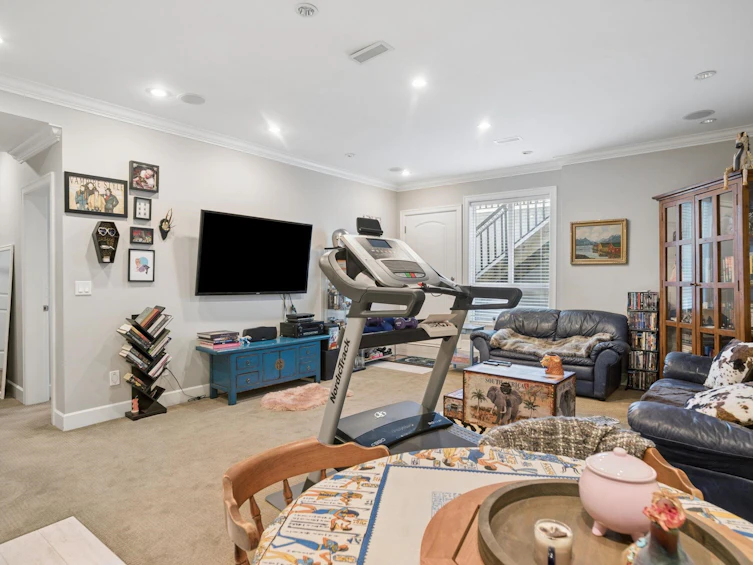 675 Clare Avenue, Burnaby, BC, V5B 4L5 - 29