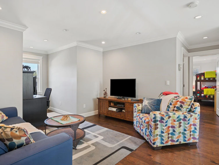 675 Clare Avenue, Burnaby, BC, V5B 4L5 - 24