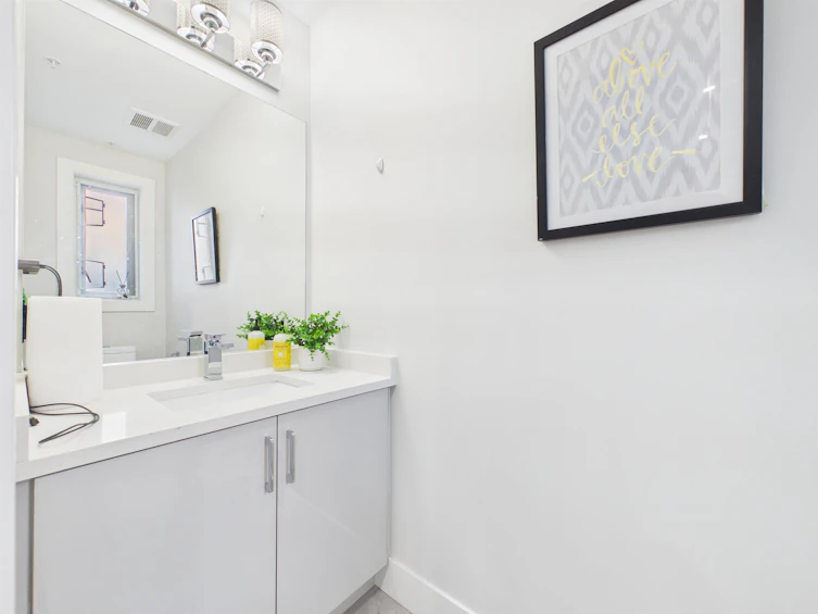 23-7565 Oak Street, Vancouver, BC, V6P 4A4 - 11