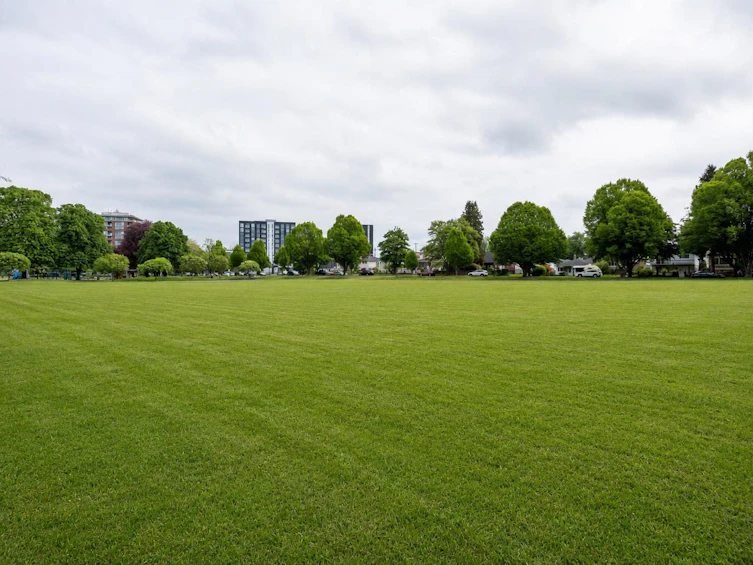 5345 Wales Street, Vancouver, BC, V5R 3M7 - 2
