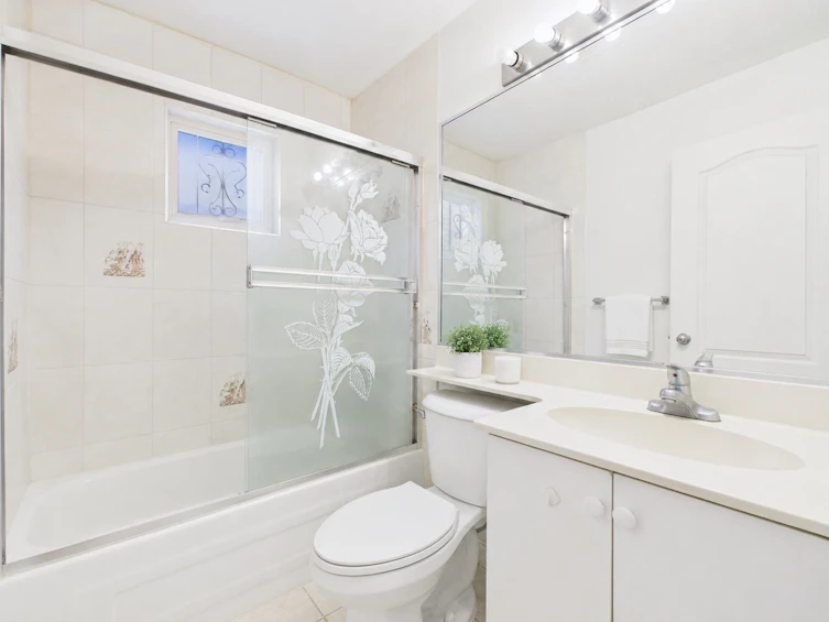 5345 Wales Street, Vancouver, BC, V5R 3M7 - 22