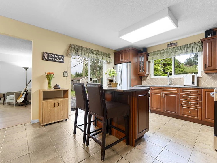 3604 Mcrae Crescent, Port Coquitlam, BC, V3B 4P1 - 2