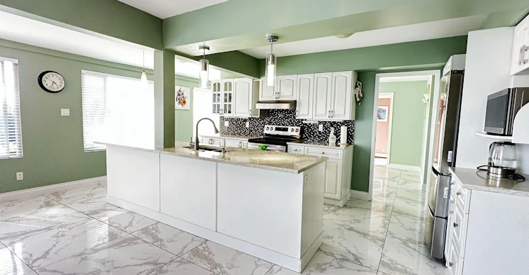 Upper Level-3847 Prospect Road, North Vancouver, BC, V7N 4H1 - 11