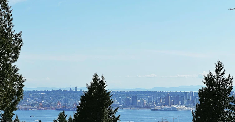 Upper Level-3847 Prospect Road, North Vancouver, BC, V7N 4H1 - 6
