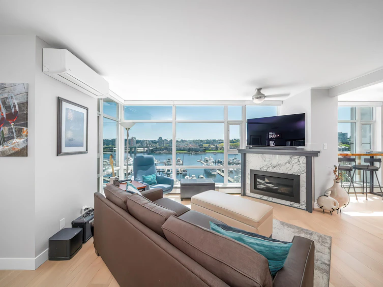 902-1199 Marinaside Crescent, Vancouver, BC, V6Z 2Y2 - 11