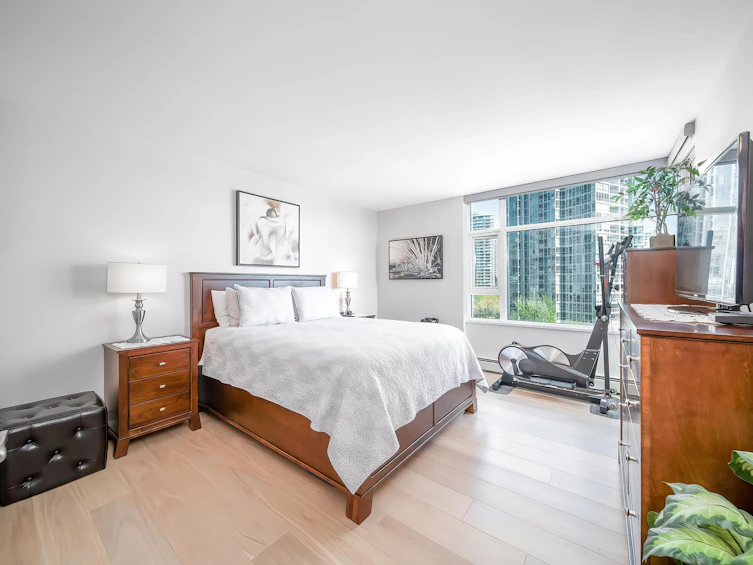 902-1199 Marinaside Crescent, Vancouver, BC, V6Z 2Y2 - 17