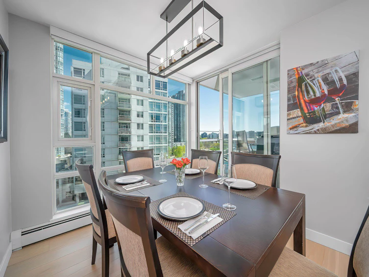 902-1199 Marinaside Crescent, Vancouver, BC, V6Z 2Y2 - 16
