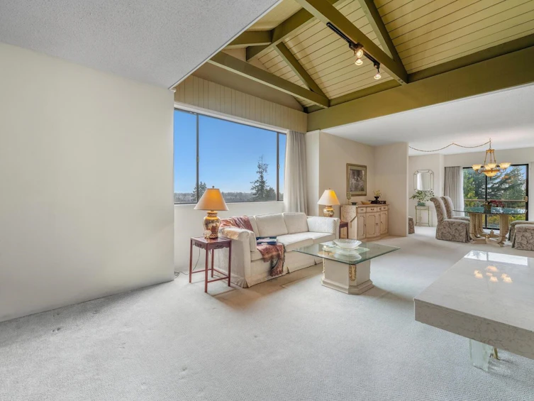 8355 Nelson Avenue, Burnaby, BC, V5J 4E8 - 16