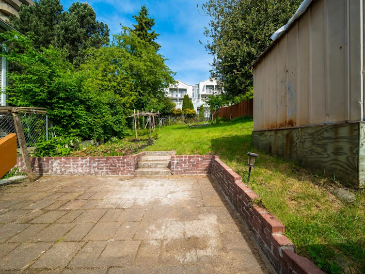 1011 Auckland Street, New Westminster, BC, V3M 1K9 - 21