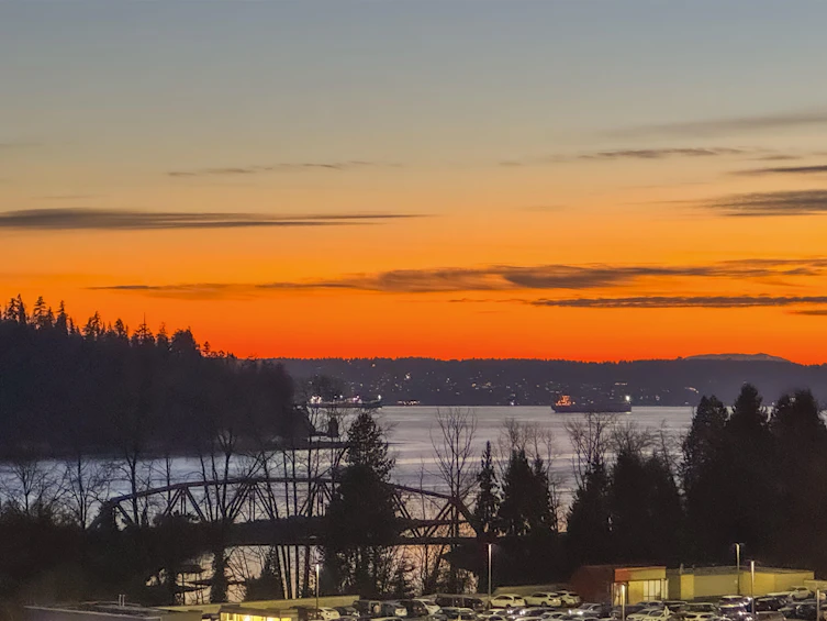 12C-338 Taylor Way, West Vancouver, BC, V7T 2Y1