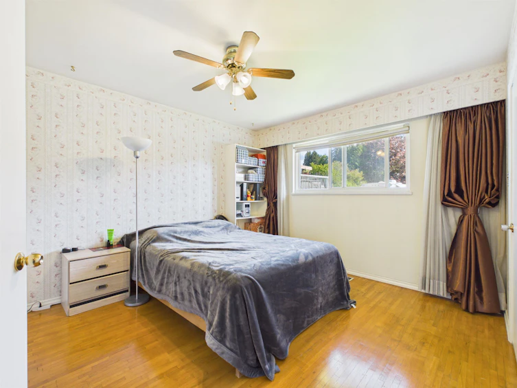 2336 Kensington Avenue, Burnaby, BC, V5B 4E2 - 10