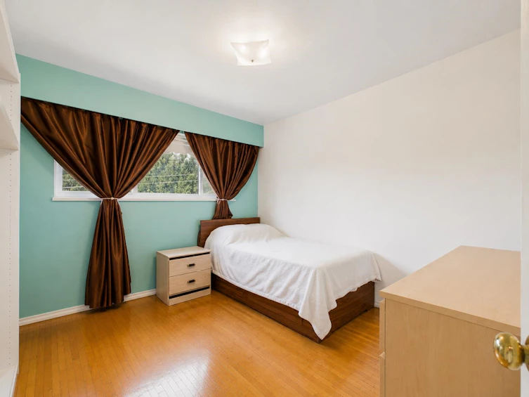 2336 Kensington Avenue, Burnaby, BC, V5B 4E2 - 12