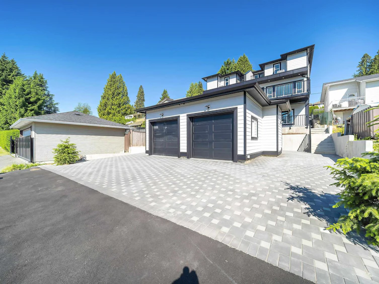 8014 11th Avenue, Burnaby, BC, V3N 2N7 - 13