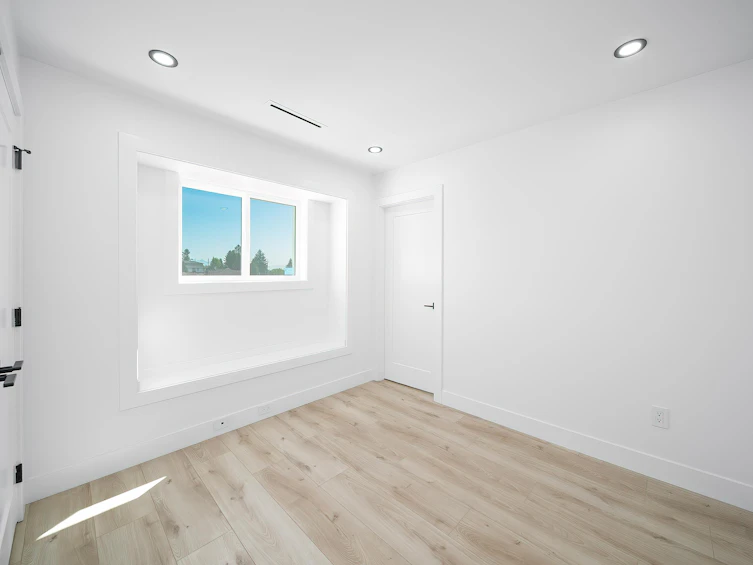 8014 11th Avenue, Burnaby, BC, V3N 2N7 - 26