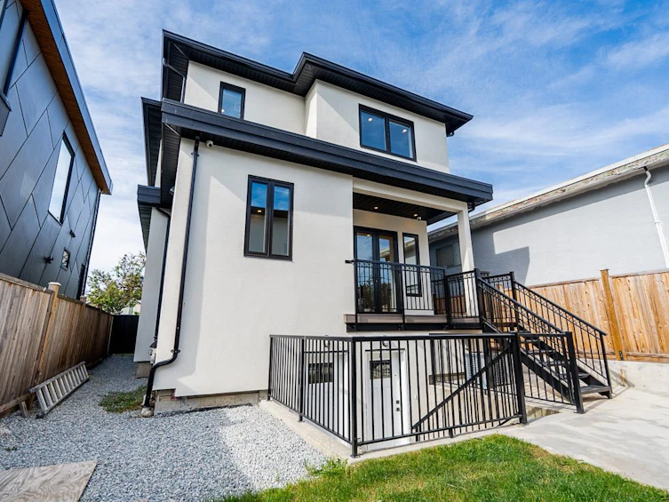 48 E 57th Avenue, Vancouver, BC, V5X 1S4 - 33