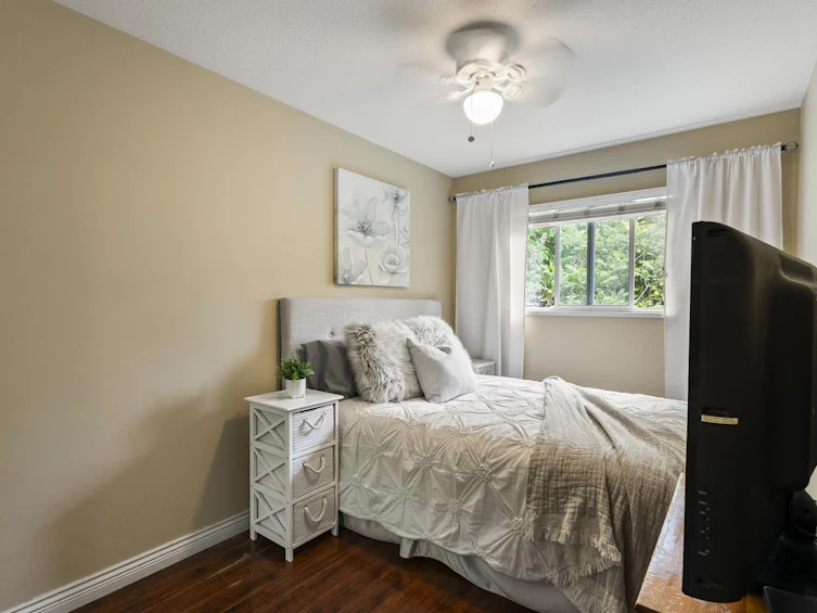 12649 89 Avenue, Surrey, BC, V3V 1A5 - 14