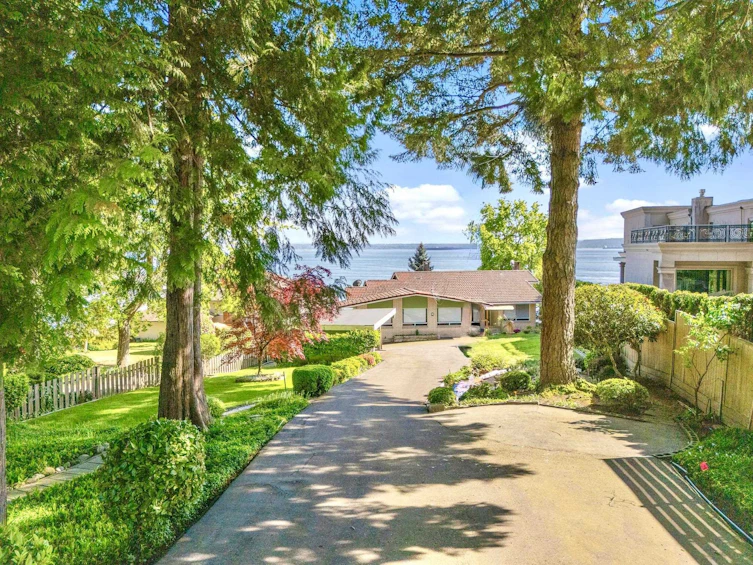 2560 Bellevue Avenue, West Vancouver, BC, V7V 1E4 - 13