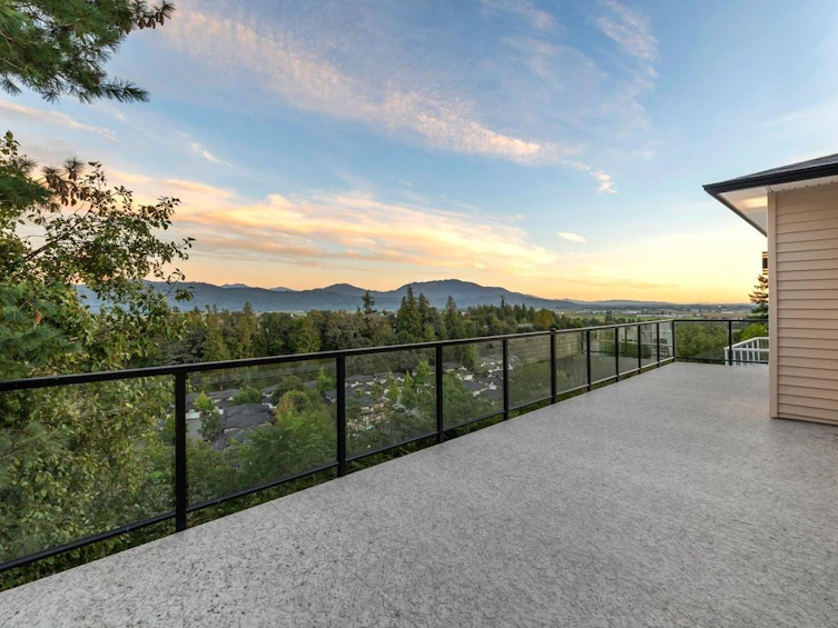 36074 Southridge Place, Abbotsford, BC, V3G 1E2 - 38