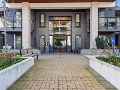 112-45505 Campus Drive - 3