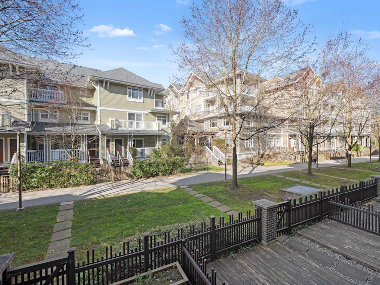 205-5665 Irmin Street, Burnaby, BC, V5J 0C4 - 18