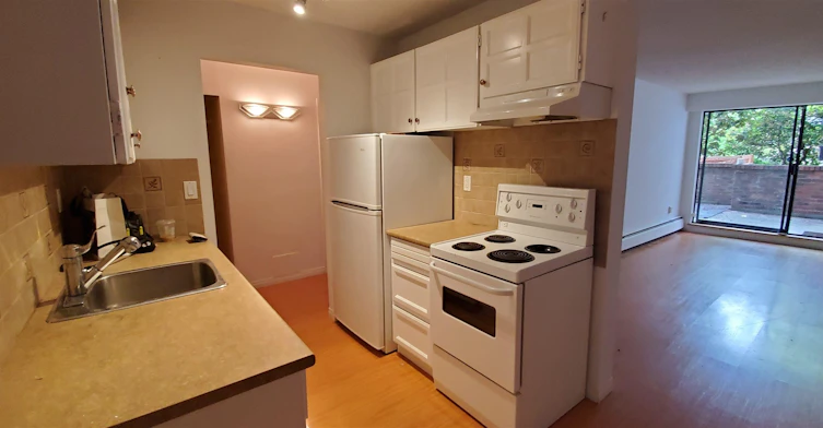 1FL-588 E 5th Avenue, Vancouver, BC, V5T 4H6 - 3