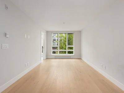 309-2477 Carolina Street - 5