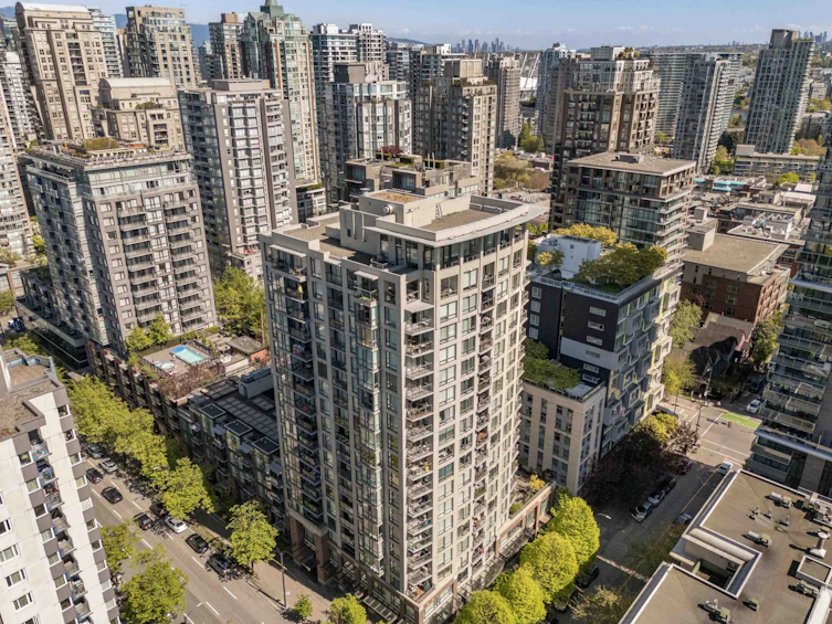 PH10-1082 Seymour Street, Vancouver, BC, V6B 1X9
