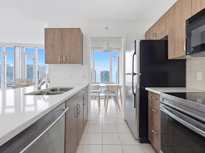 3007-610 Granville Street - 4