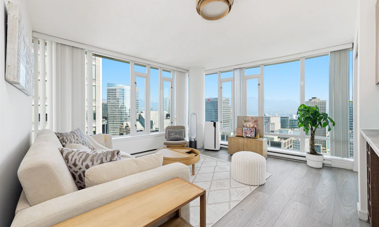 3007-610 Granville Street