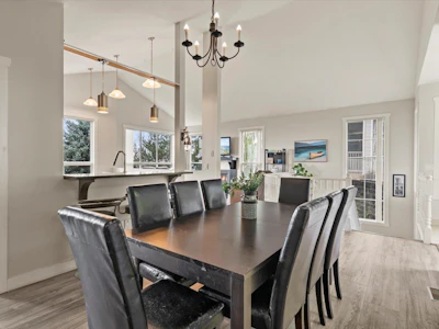 1706-5260 Goldspring Place - 5