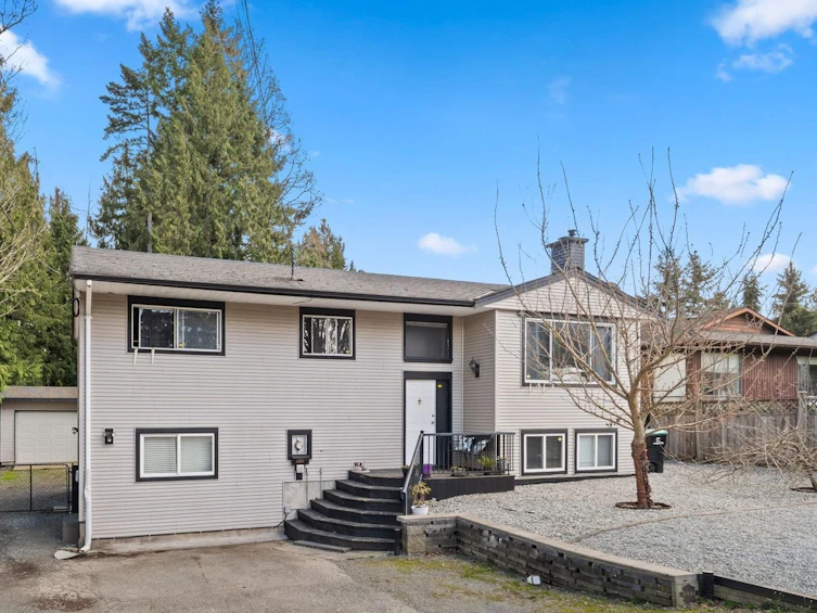 4900 200th Street, Langley, BC, V3A 1L5
