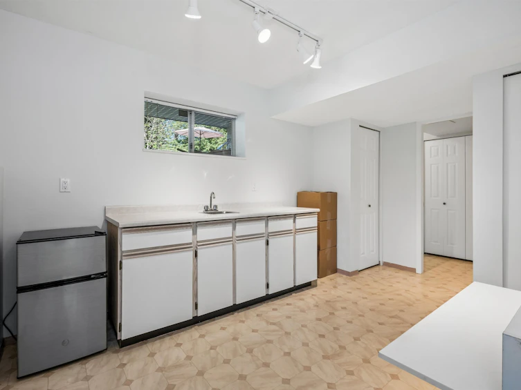3253 Kerrstead Place, North Vancouver, BC, V7J 3T4 - 18