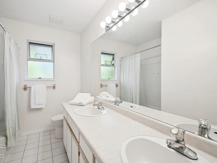 3253 Kerrstead Place, North Vancouver, BC, V7J 3T4 - 16