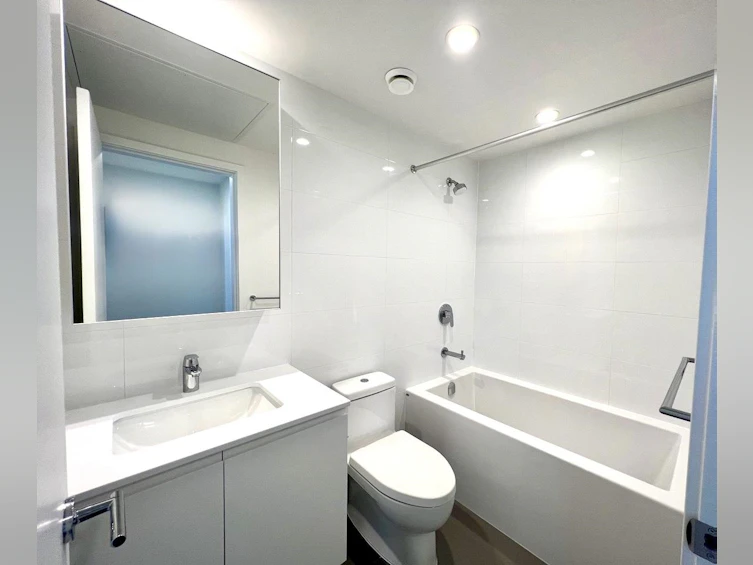 2510-3833 Evergreen Place, Burnaby, BC, V3J 0M2 - 10