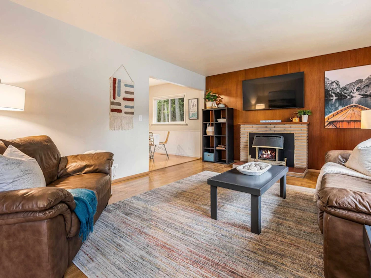 404 Birch Street, Cultus Lake, BC, V2R 4Z3 - 9