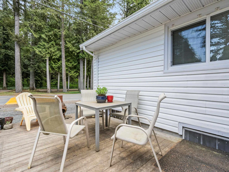 404 Birch Street, Cultus Lake, BC, V2R 4Z3 - 33