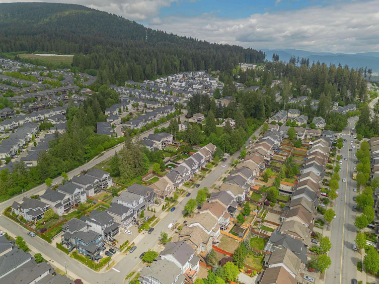 3399 Derbyshire Avenue, Coquitlam, BC, V3E 0G3 - 39