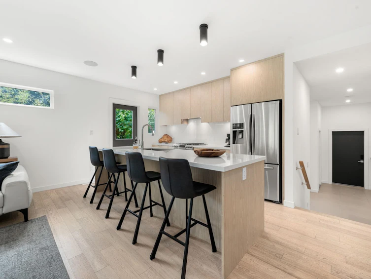 2025 Mackay Avenue, North Vancouver, BC, V7P 2M8 - 7