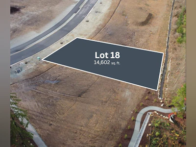 LOT 18-2307 Sunnyside Road - 2