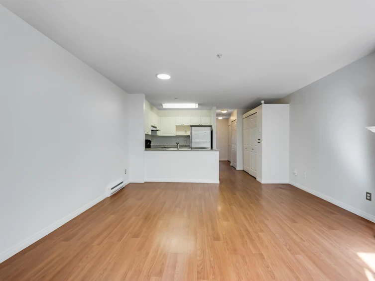 127-6588 Southoaks Crescent, Burnaby, BC, V5E 4K1 - 6