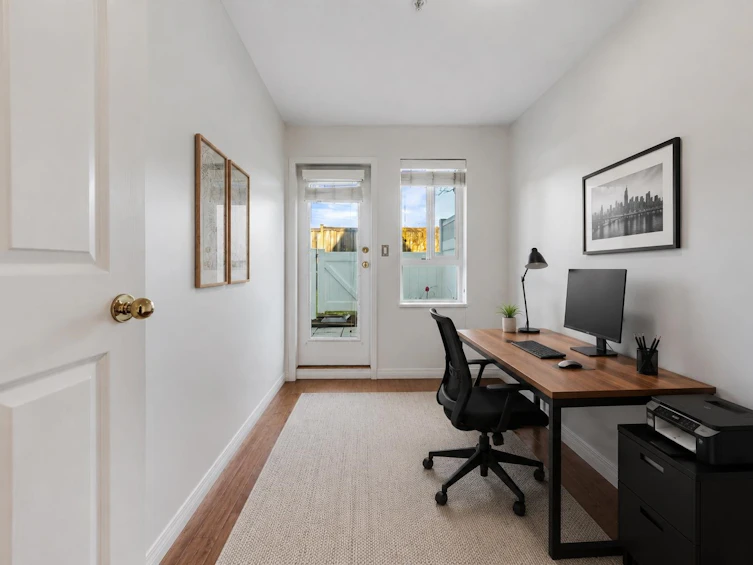 127-6588 Southoaks Crescent, Burnaby, BC, V5E 4K1 - 3